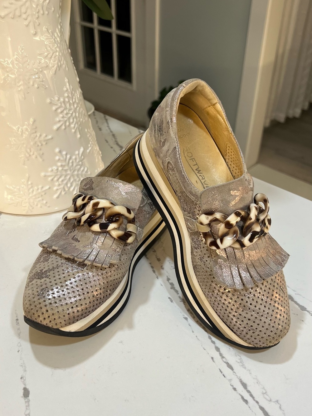 Softwaves Tais Platform Suede Sneaker Metallic Pewter Camo Tortoiseshell Chain